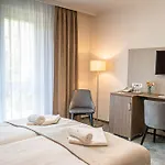 Crystal Hotell Hajdúszoboszló
