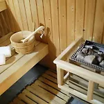 Hotel Crystal 4*