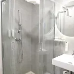 Crystal Hotel 4*