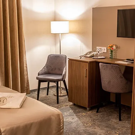 Crystal Ξενοδοχείο Hajdúszoboszló