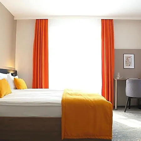 Crystal Hotell