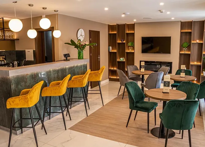 Hotel Crystal 4*