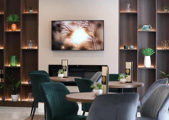 Hotel Crystal 4*