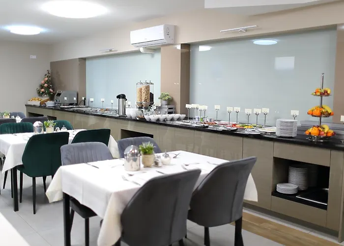 Hotel Crystal 4*