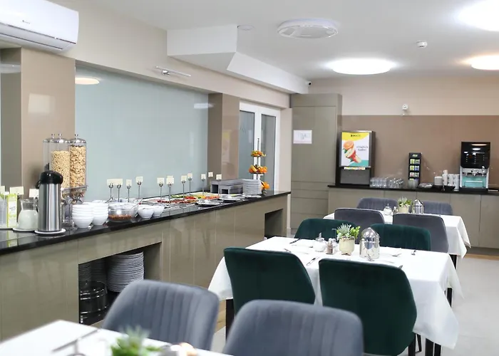 Crystal Hotel